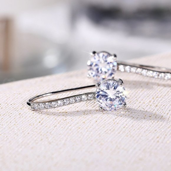 🎀 White Crystal CZ Dangle Earrings for Women Imitate Zircon Drop, HA4516 - Picture 5 of 6